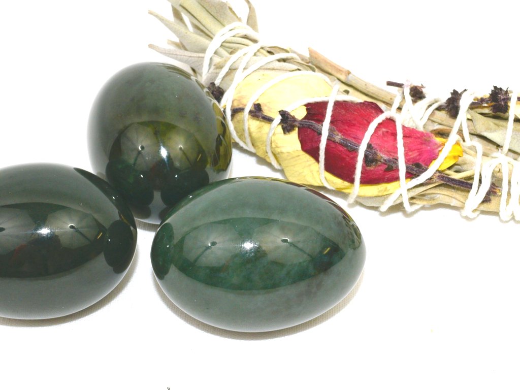Clearance nephrite yoni eggs 