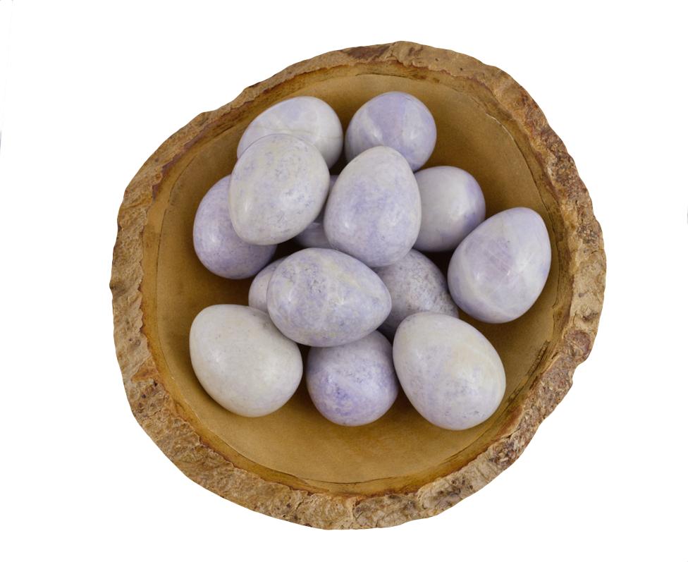 Lavender Jade Egg Yoni Eggs in a bowl to show the color variations 