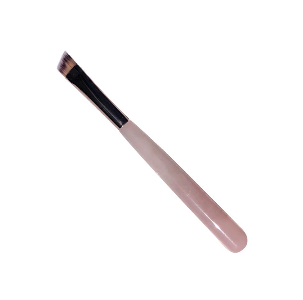 rose quartz makeup brush